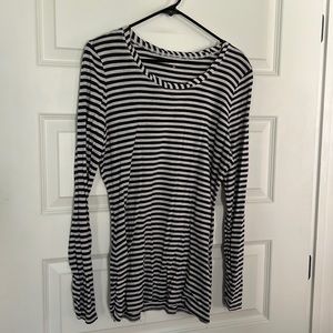 Garnet Hill long sleeve top